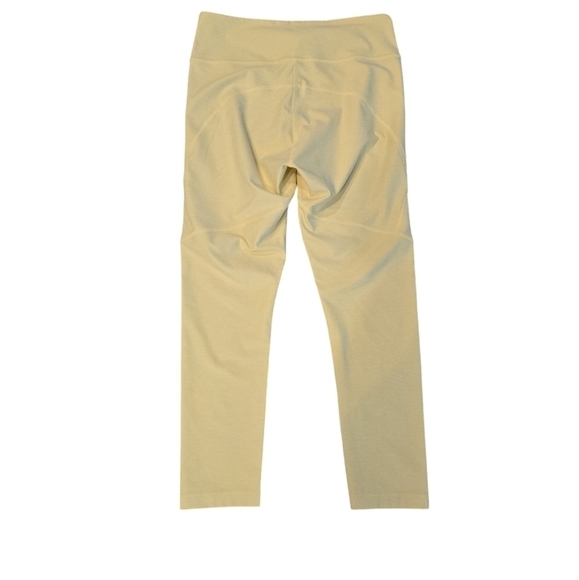OUTDOOR VOICES YELLOW LEGGINGS CROPPED. SIZE MEDIUM. - Picture 2 of 6